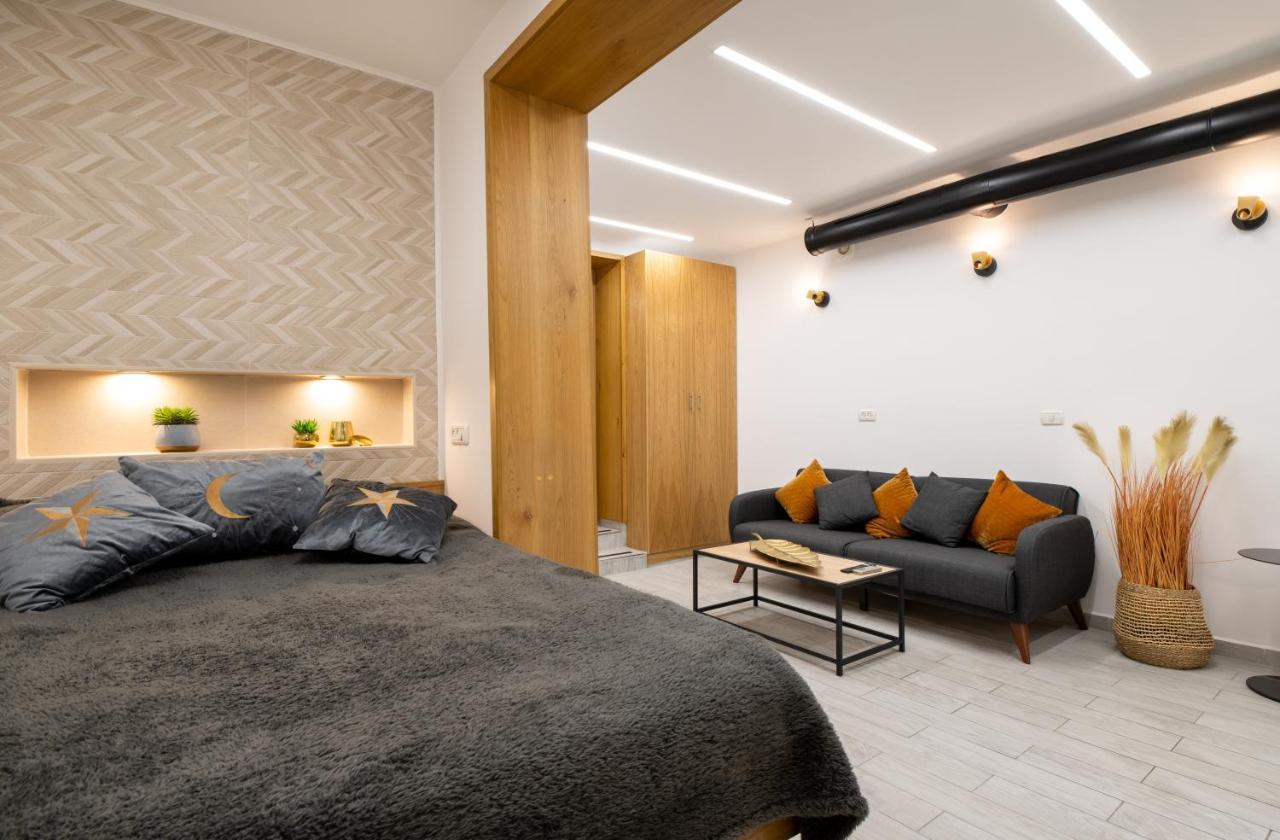 חיפה Romsuites - Amazing Atmosphere, Baha'I Gardens Main Street, German Colony מראה חיצוני תמונה