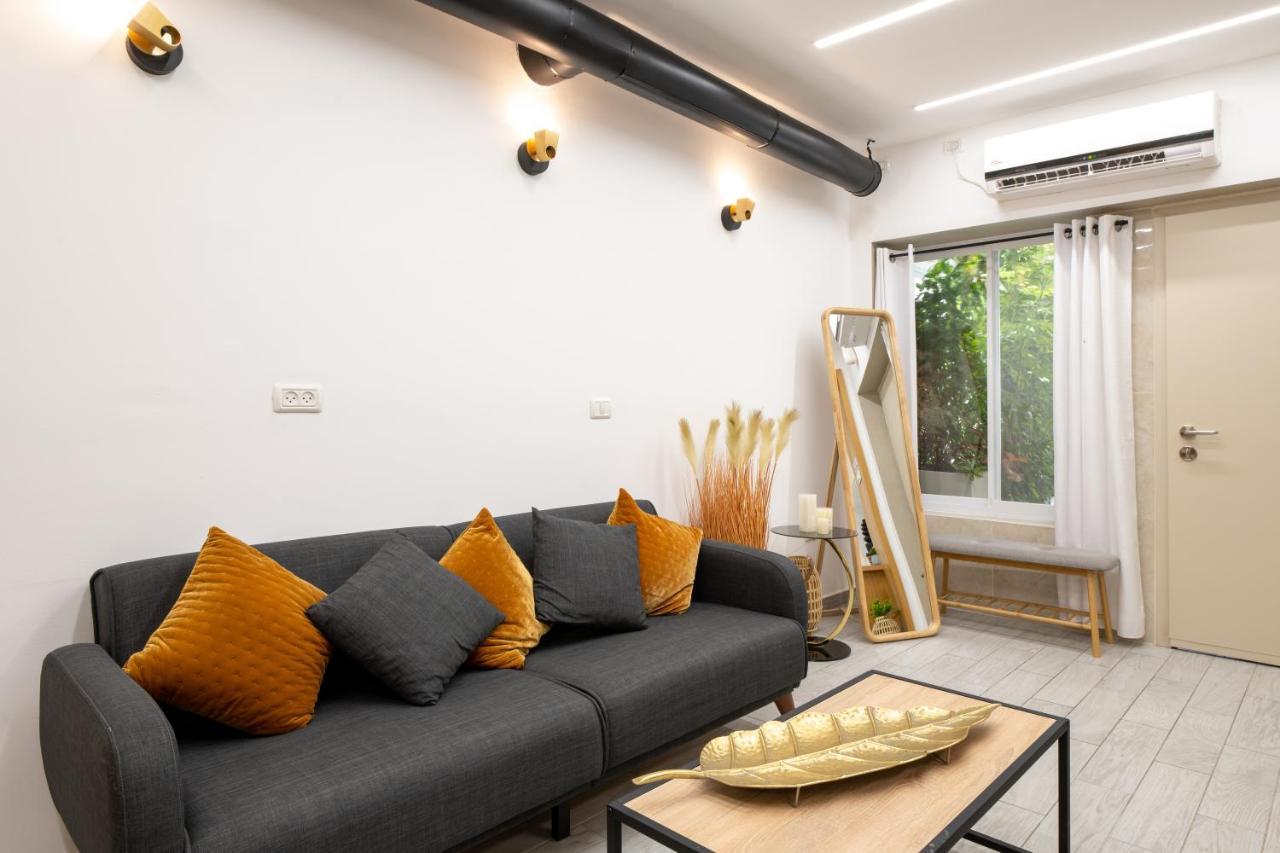 חיפה Romsuites - Amazing Atmosphere, Baha'I Gardens Main Street, German Colony מראה חיצוני תמונה